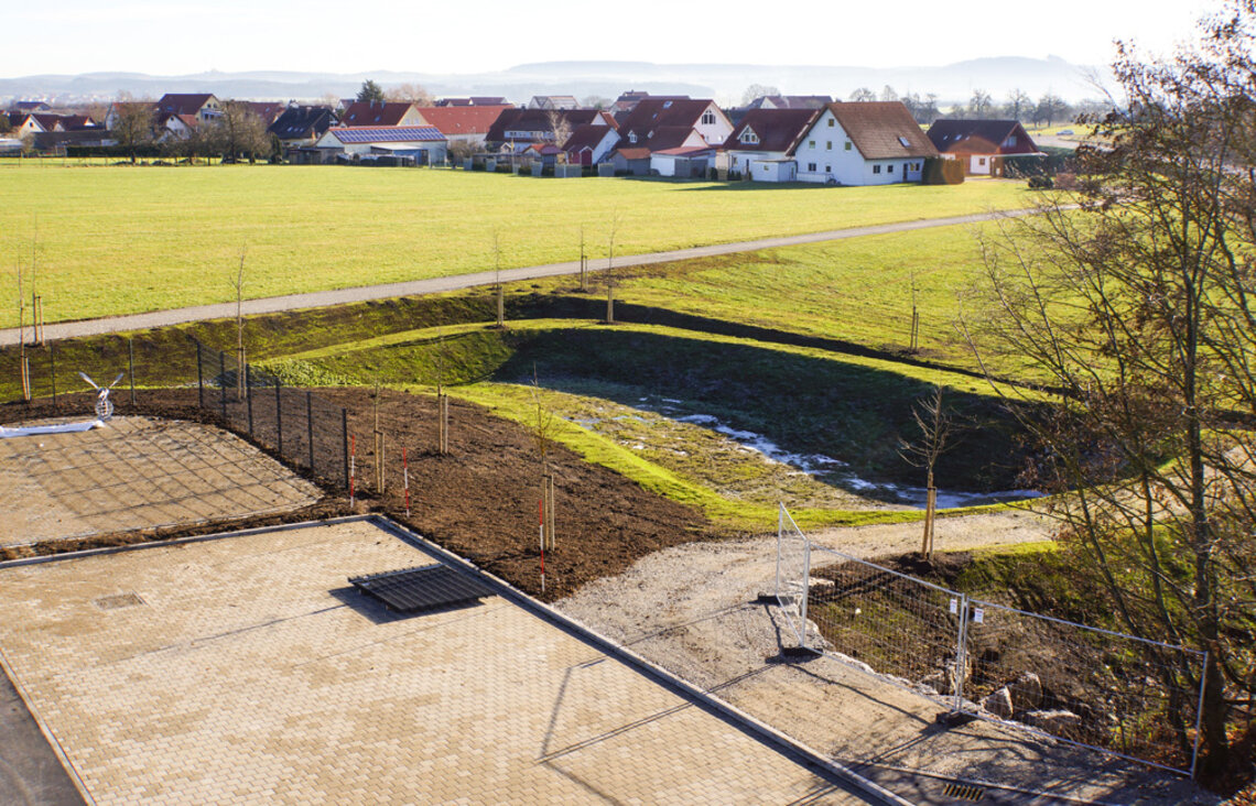 Kicherer, Retentionsbecken
