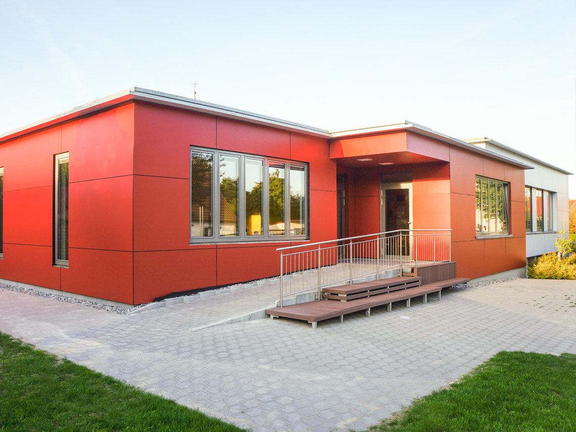 Dorfzentrum mit Kindergarten